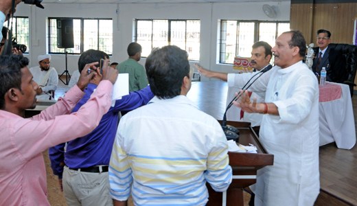 komu sawhard vedike